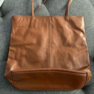 Latico leather shoulder tote
